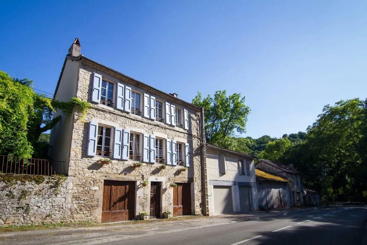 Holiday home Belle Maison De Maitre Avec Piscine Et Jardin Au Bord D'Un Village Medieval Caylus